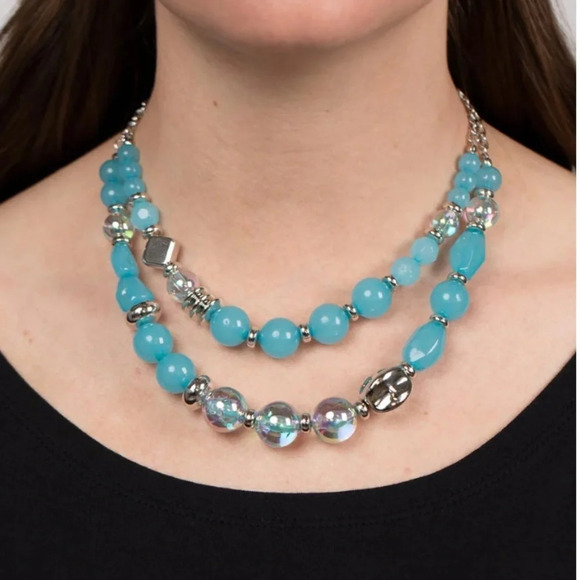 NWT Paparazzi Jewelry Set - Mere Magic Blue - Picture 1 of 4